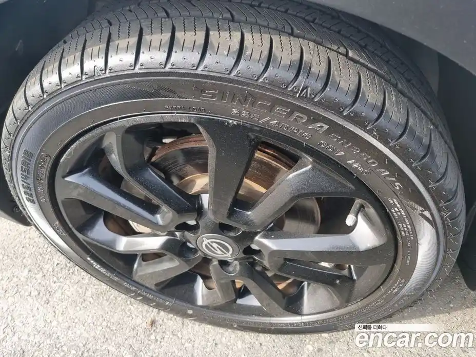 SsangYong TIBOLI 2016 1.6 Автомат в Москве № 29234, фото 5