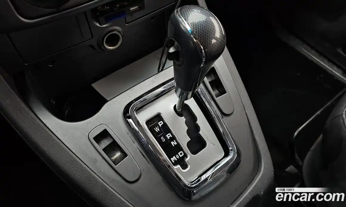 SsangYong Korando 2015 2.0 Автомат в Москве № 29807, фото 11