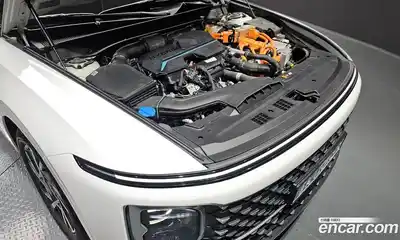 Hyundai Grandeur 2023 1.6 Автомат в Москве № 303146, миниатюра 10