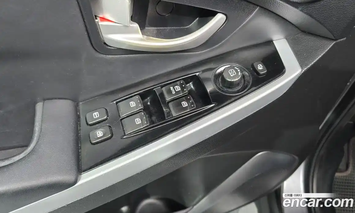 SsangYong Korando 2014 2.0 Автомат в Москве № 30666, фото 13