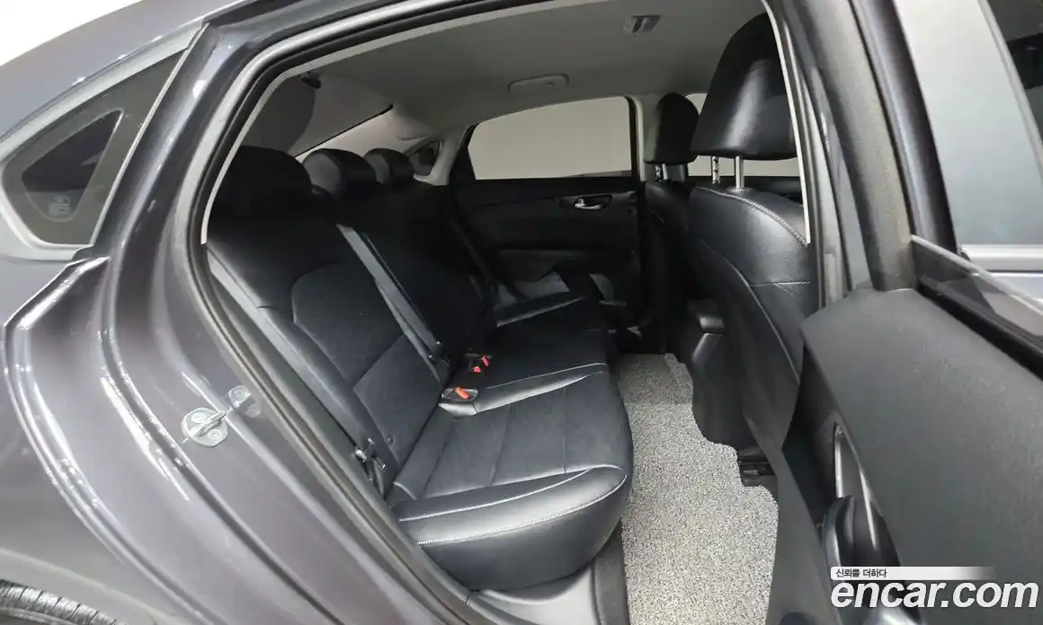 Kia K3 2023 1.6 Автомат в Москве № 306934, фото 15