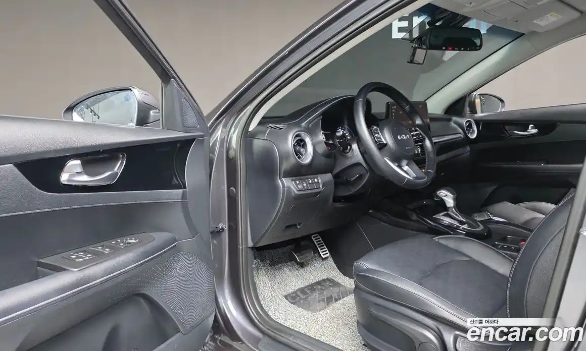 Kia K3 2023 1.6 Автомат в Москве № 306934, фото 17