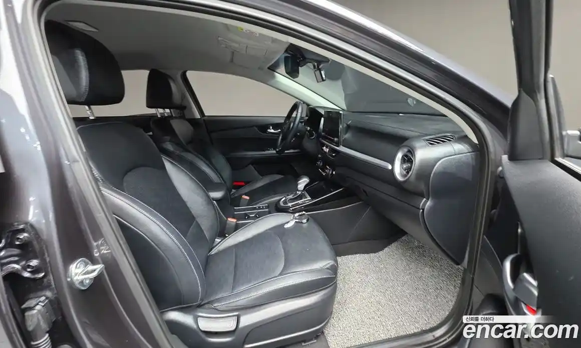 Kia K3 2023 1.6 Автомат в Москве № 306934, фото 20