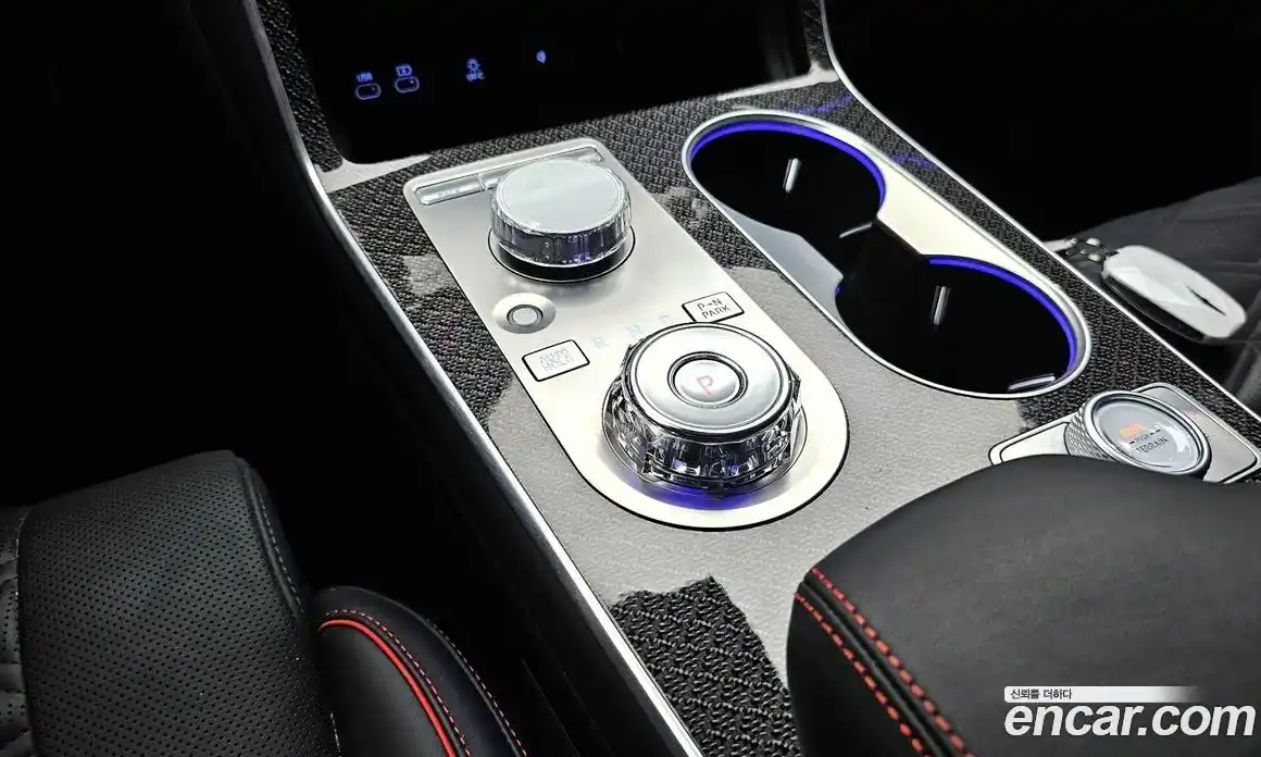 Genesis GV80 2024 2.5 Автомат в Москве № 308679, фото 9