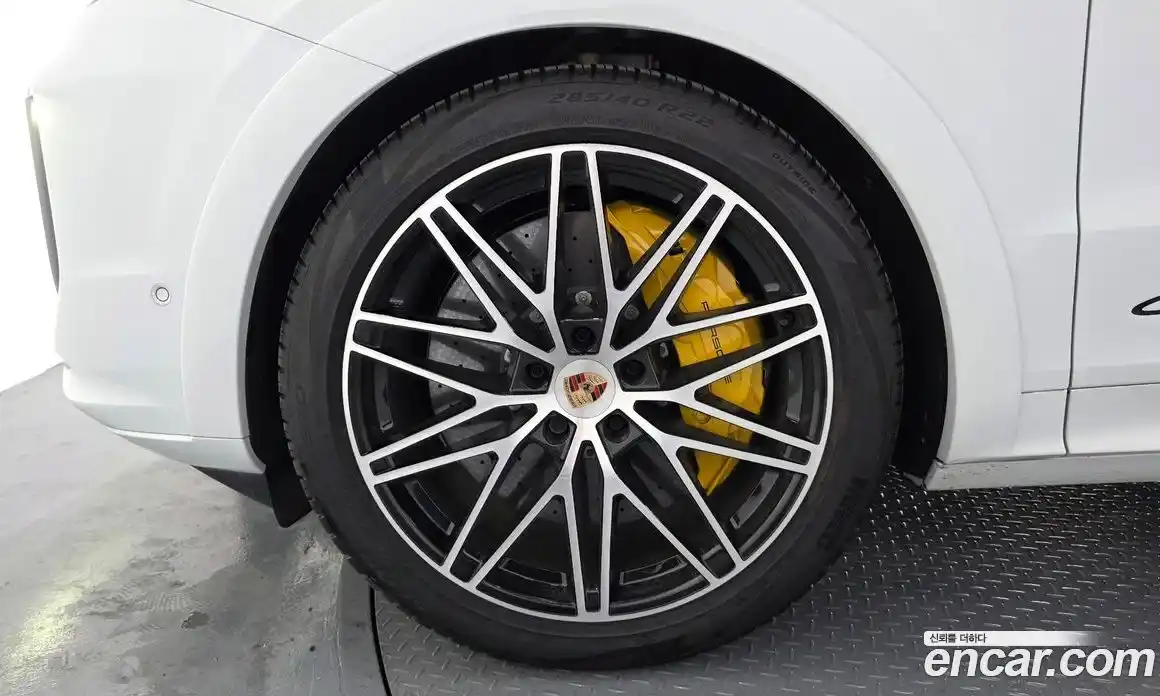 Porsche Cayenne 2025 4.0 Автомат в Москве № 312671, фото 5