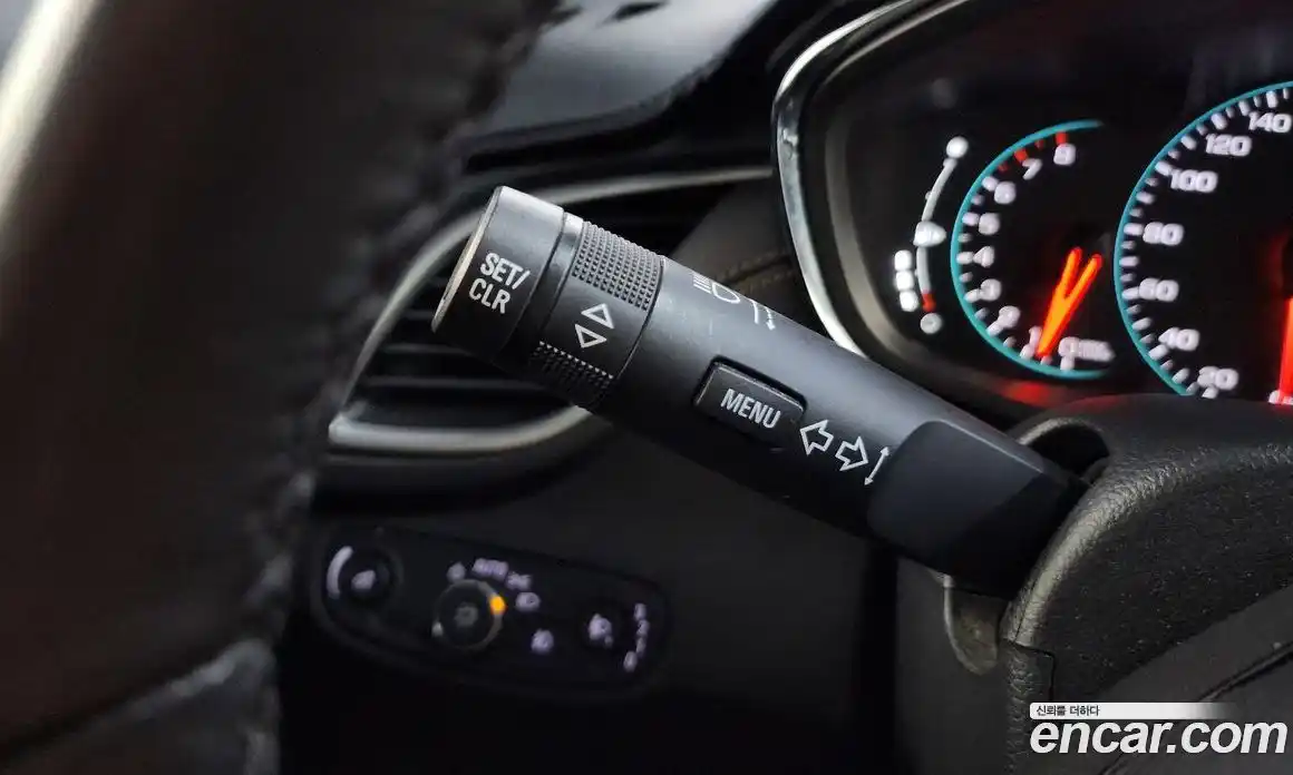 Chevrolet Trax 2018 1.4 Автомат в Москве № 314730, фото 16