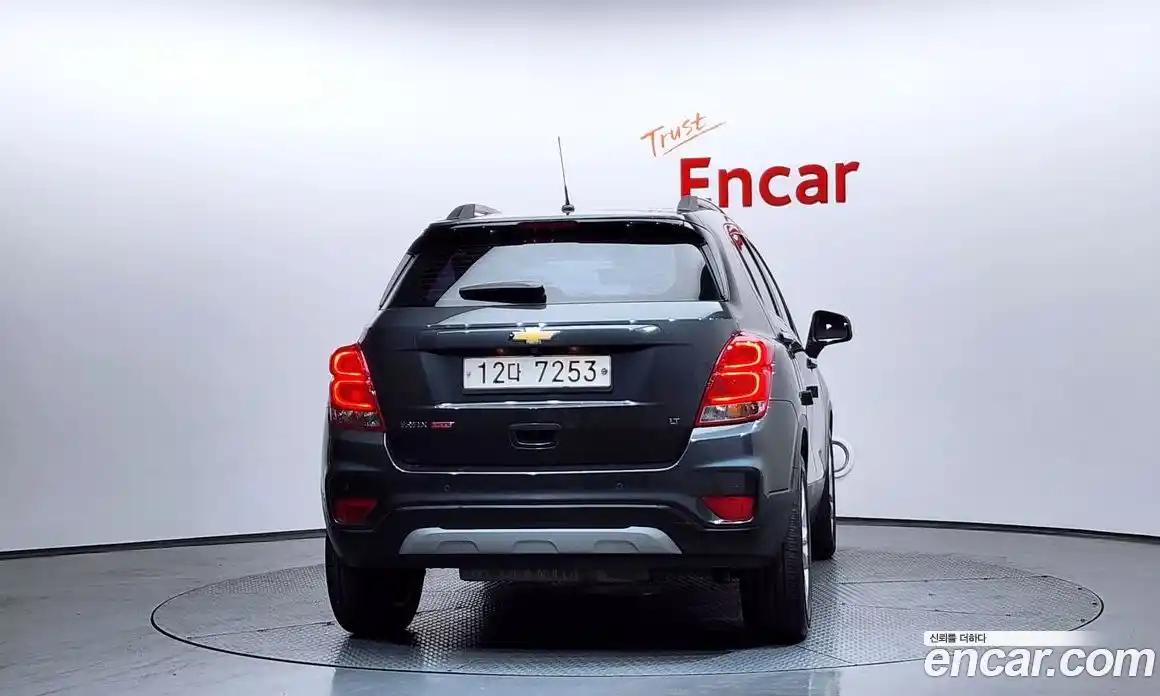 Chevrolet Trax 2018 1.4 Автомат в Москве № 314730, фото 19