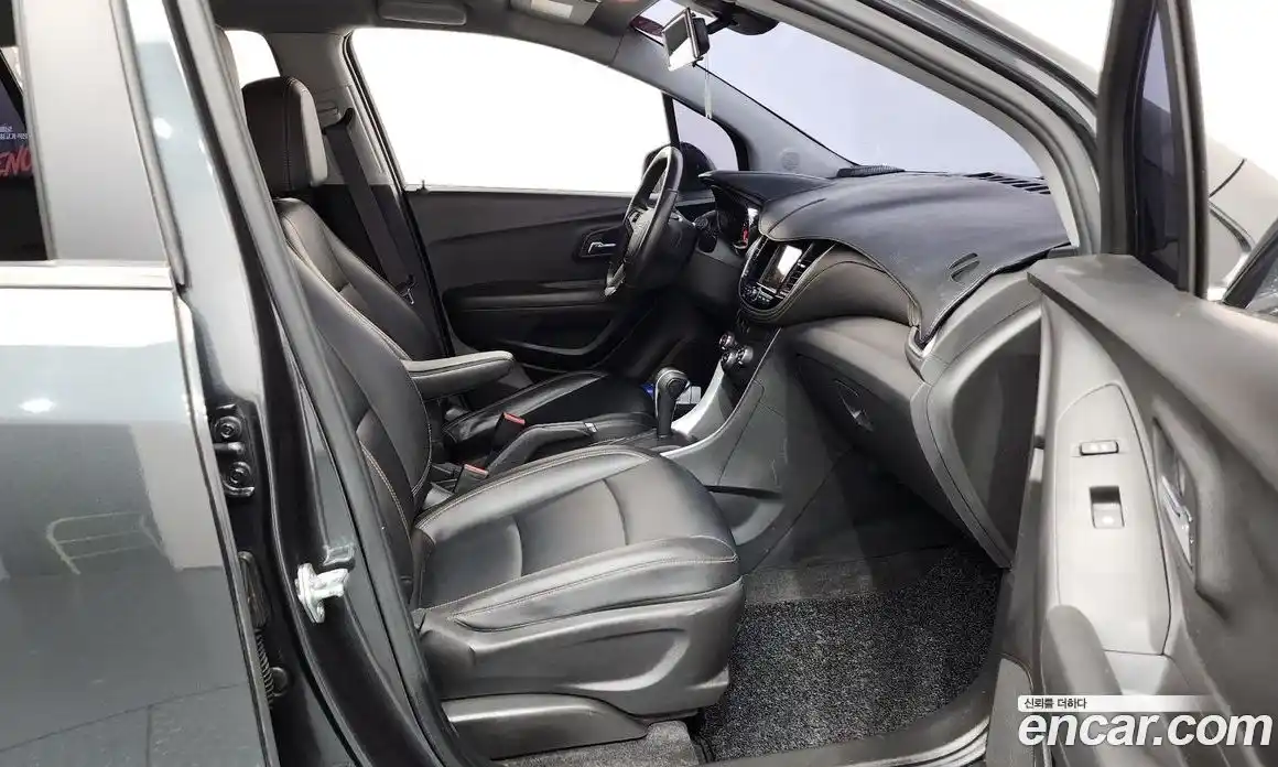 Chevrolet Trax 2018 1.4 Автомат в Москве № 314730, фото 5