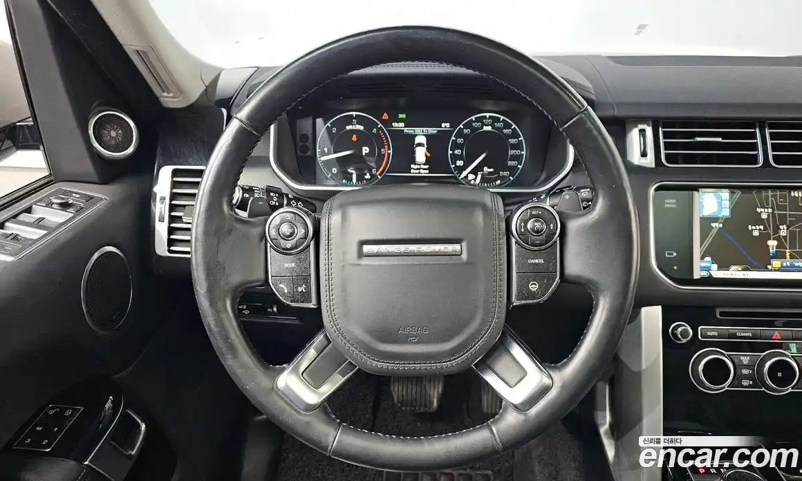 Land Rover Range-Rover 2014 4.4 Автомат в Москве № 316244, фото 1