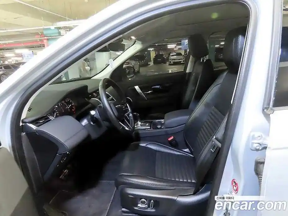 Land Rover Discovery Sport 2022 2.0 Автомат в Москве № 316383, фото 6