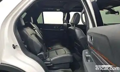 Ford Explorer 2018 2.3 Автомат в Москве № 319097, миниатюра 2