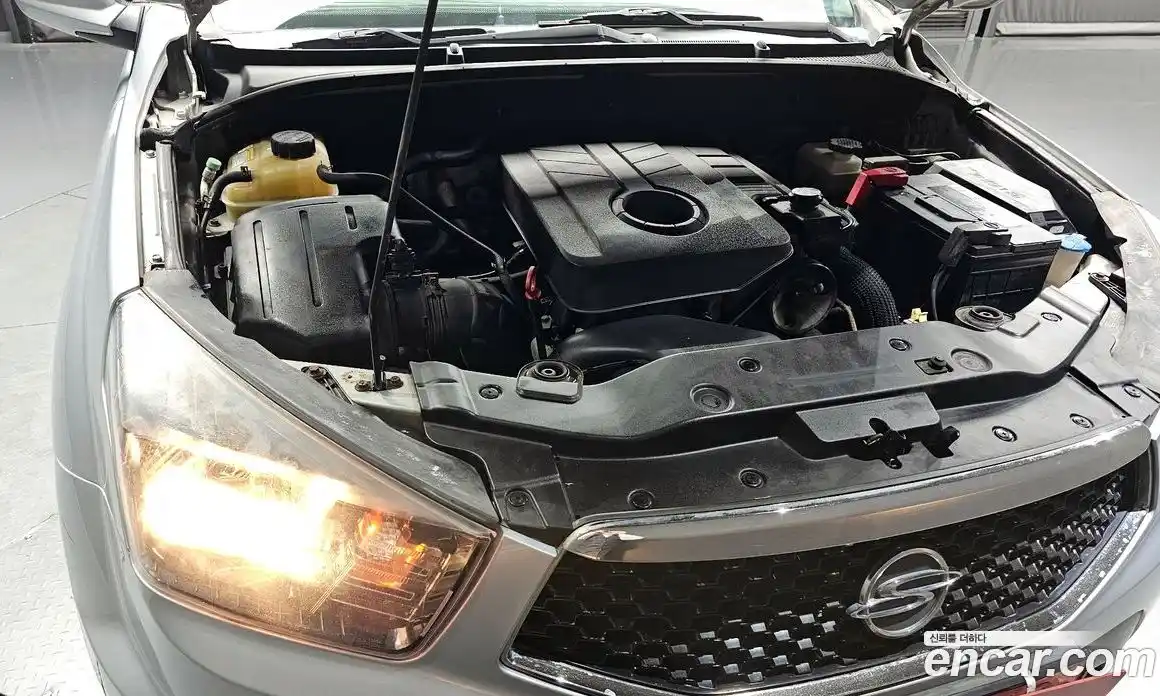 SsangYong Korando 2013 2.0 Автомат в Москве № 32115, фото 13