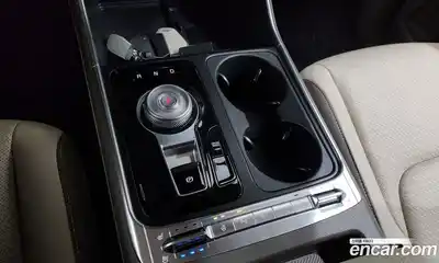 Kia Canival 2024 1.6 Автомат в Москве № 321633, миниатюра 11