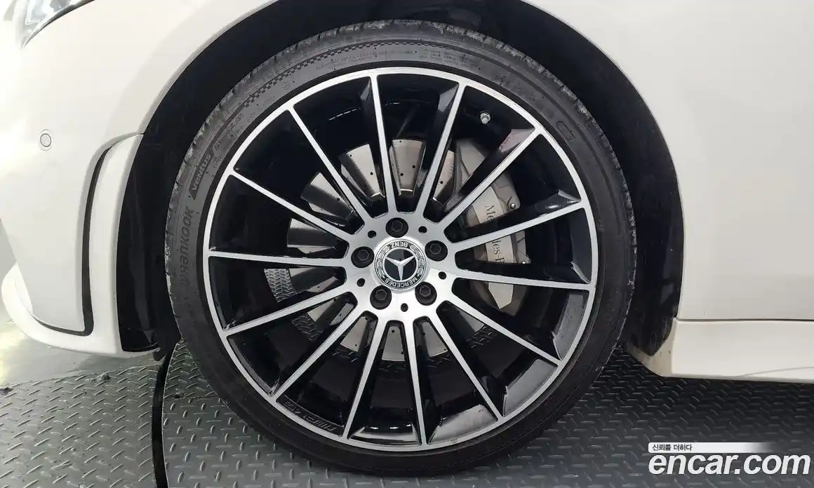 Mercedes-Benz CLS-Class 2021 3.0 Автомат в Москве № 322282, фото 17