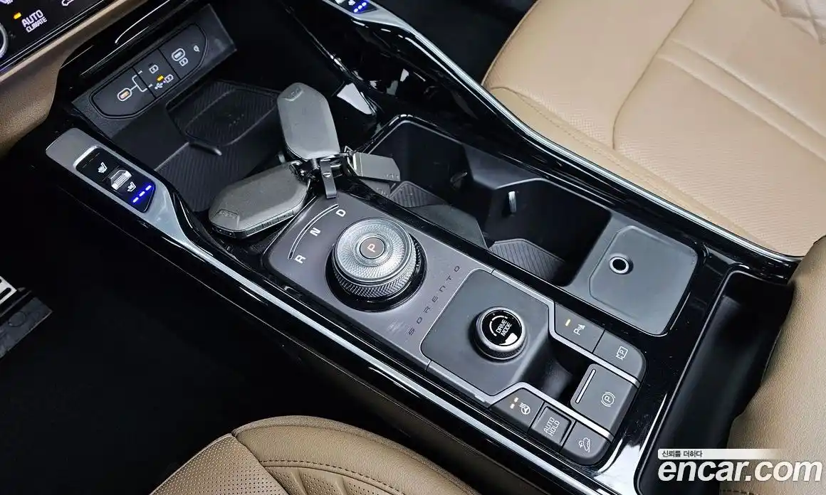 Kia Sorento 2024 1.6 Автомат в Москве № 337662, фото 9