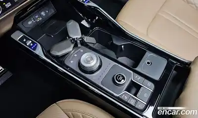 Kia Sorento 2024 1.6 Автомат в Москве № 337662, миниатюра 9