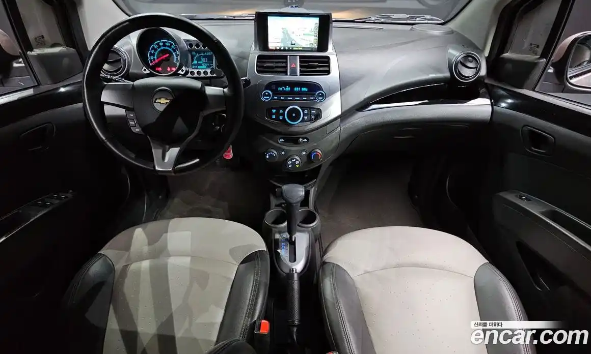 Chevrolet Spark 2012 1.0 Автомат в Москве № 342293, фото 10