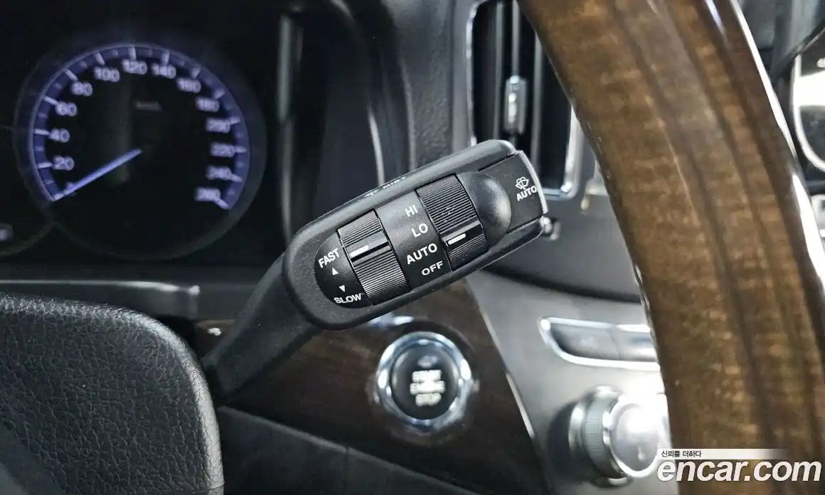 SsangYong Chairman 2012 2.8 Автомат в Москве № 35383, фото 18