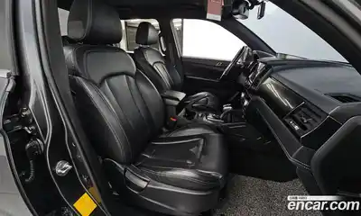 SsangYong Rexton 2020 2.2 Автомат в Москве № 35389, миниатюра 3