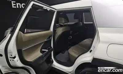 SsangYong Torres 2024 1.5 Автомат в Москве № 35471, миниатюра 3