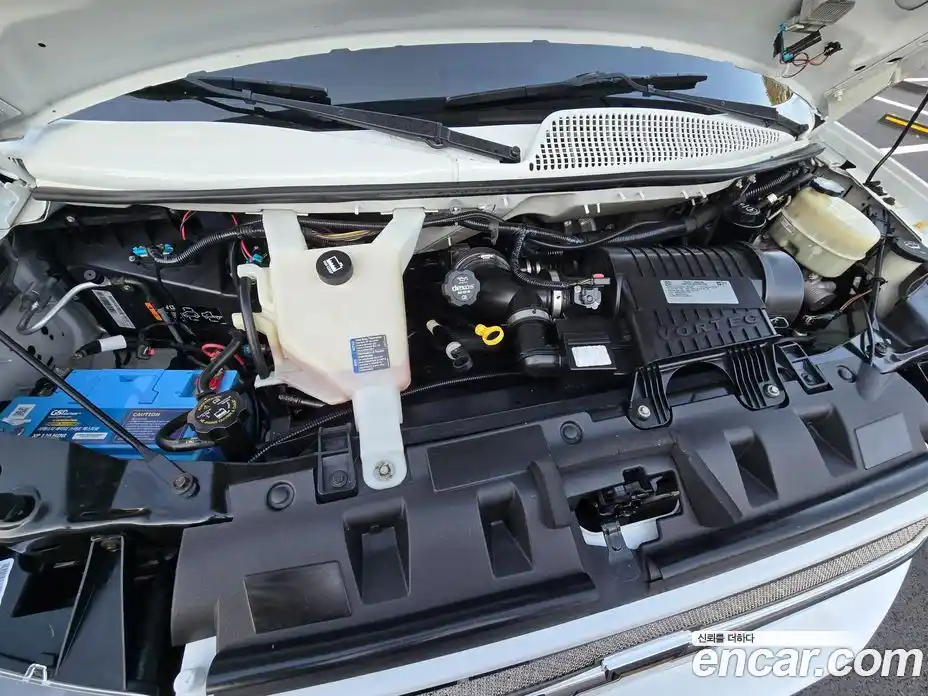 Chevrolet Express Van 2018 6.0 Автомат в Москве № 364029, фото 20