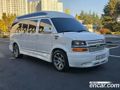 Chevrolet Express Van 2018 6.0 Автомат в Москве № 364029, миниатюра 4