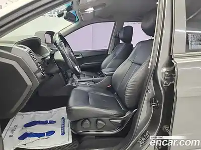 SsangYong Korando 2016 2.0 Автомат в Москве № 370193, миниатюра 11