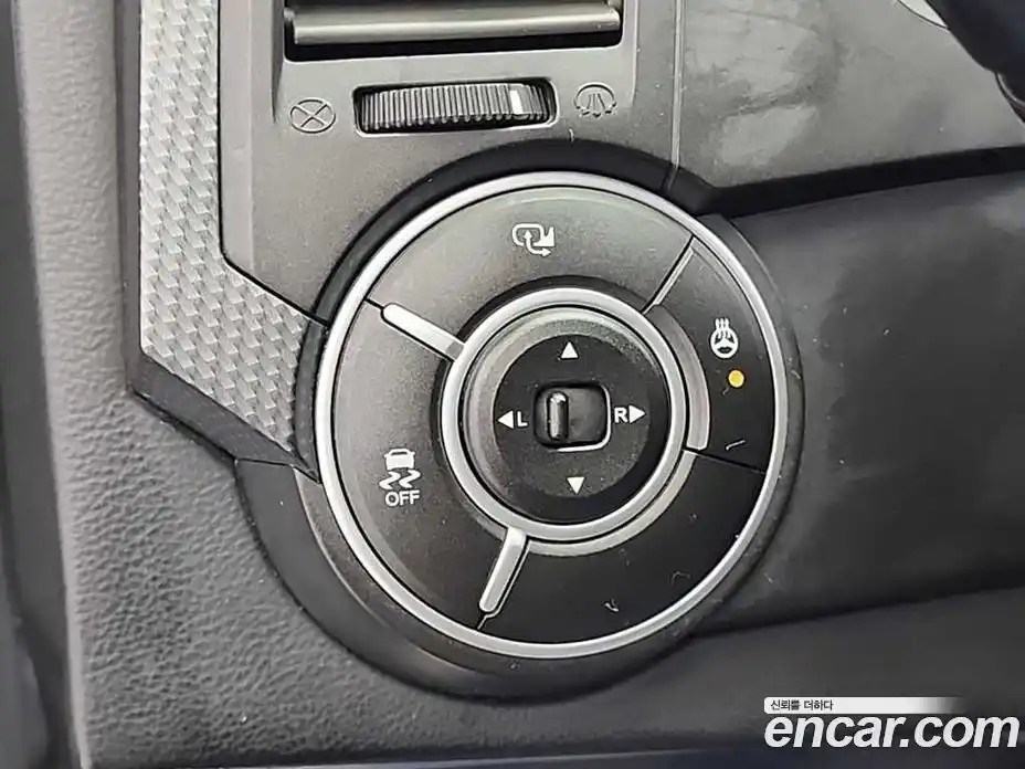 SsangYong Korando 2016 2.0 Автомат в Москве № 370193, фото 17