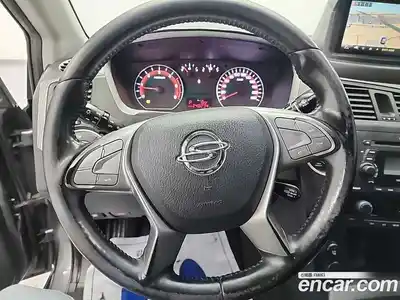 SsangYong Korando 2016 2.0 Автомат в Москве № 370193, миниатюра 9