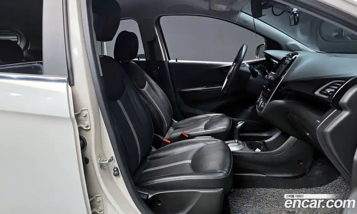 Chevrolet Spark 2019 1.0 Автомат в Москве № 37240, фото 4