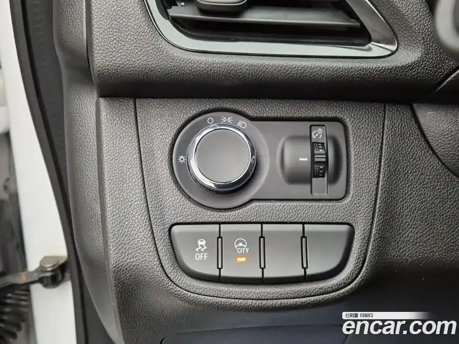 Chevrolet Spark 2017 1.0 Автомат в Москве № 37454, фото 16