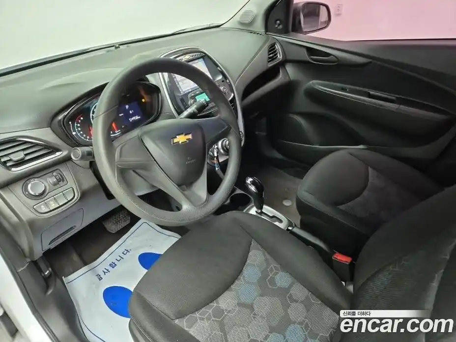 Chevrolet Spark 2017 1.0 Автомат в Москве № 37454, фото 7