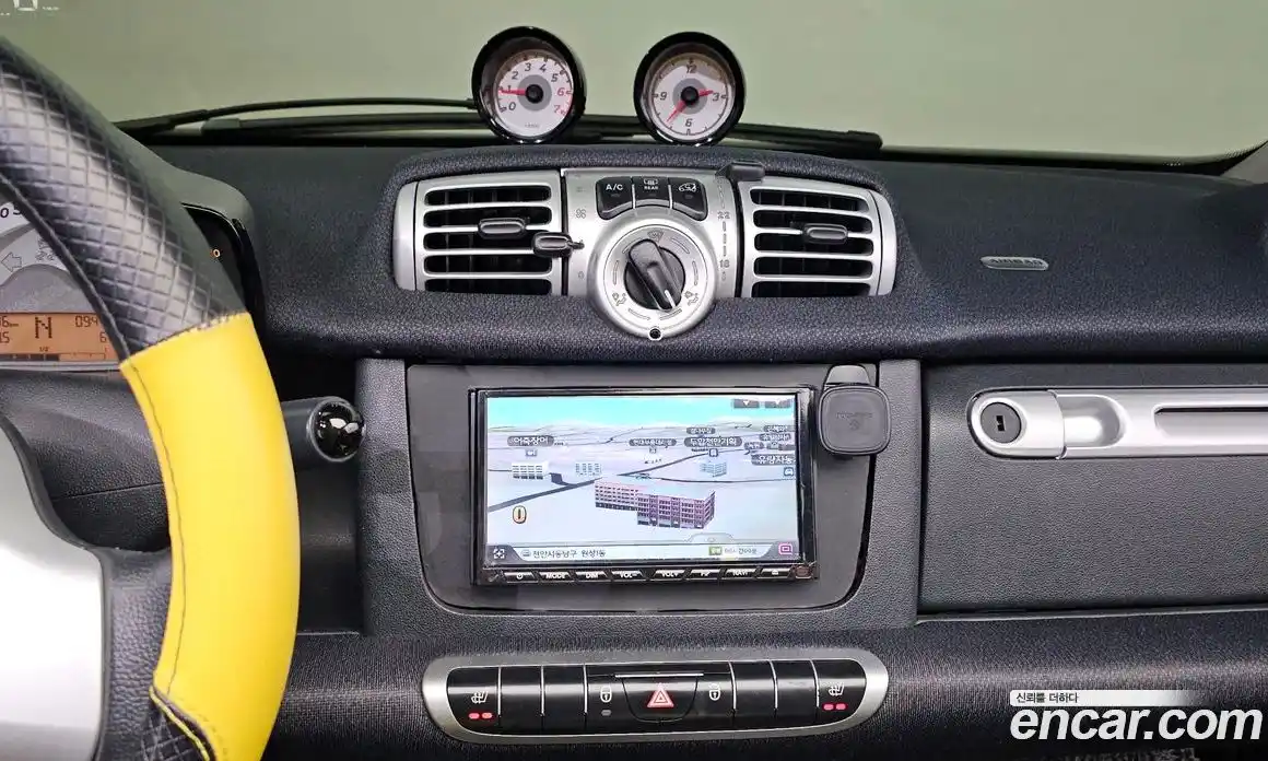 Smart Fortwo 2014 1.0 Автомат в Москве № 376035, фото 17