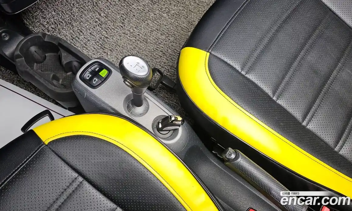 Smart Fortwo 2014 1.0 Автомат в Москве № 376035, фото 9