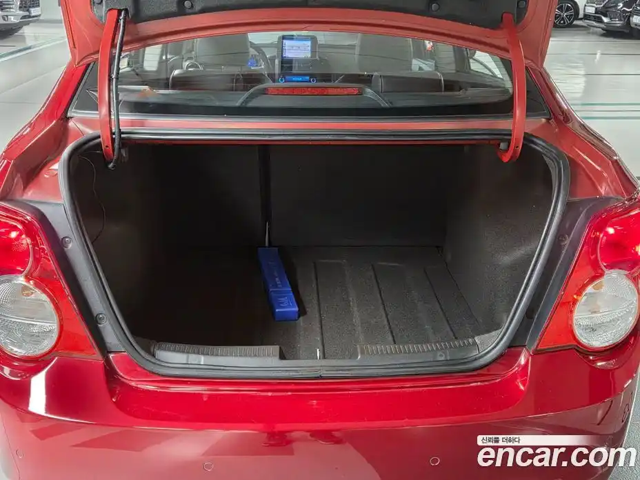 Chevrolet Aveo 2013 1.6 Автомат в Москве № 38397, фото 19