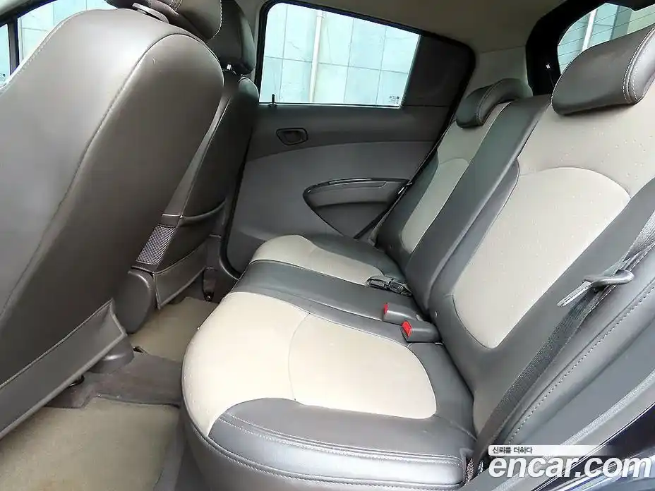 Chevrolet Spark 2012 1.0 Автомат в Москве № 38476, фото 6