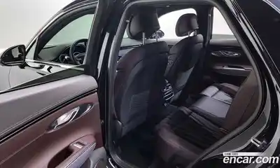 Genesis GV70 2023 2.5 Автомат в Москве № 386773, миниатюра 11