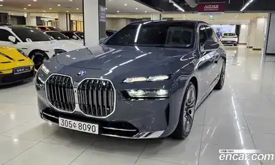 BMW 7-Series 2023 3.0 Автомат в Москве № 387493, миниатюра 2