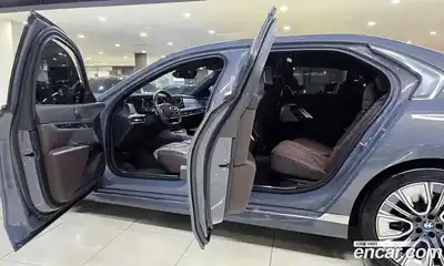 BMW 7-Series 2023 3.0 Автомат в Москве № 387493, миниатюра 9