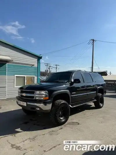 Chevrolet Surburban, 2002