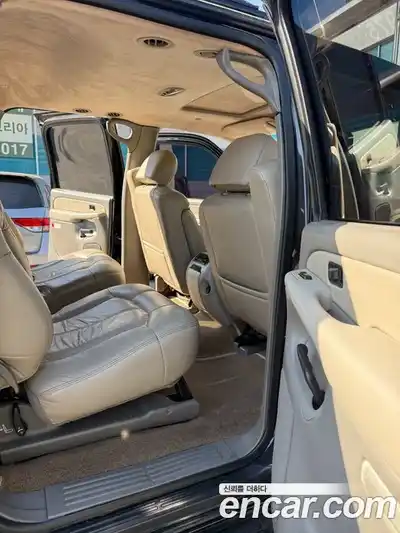 Chevrolet Surburban 2002 5.3 Автомат в Москве № 404741, миниатюра 10