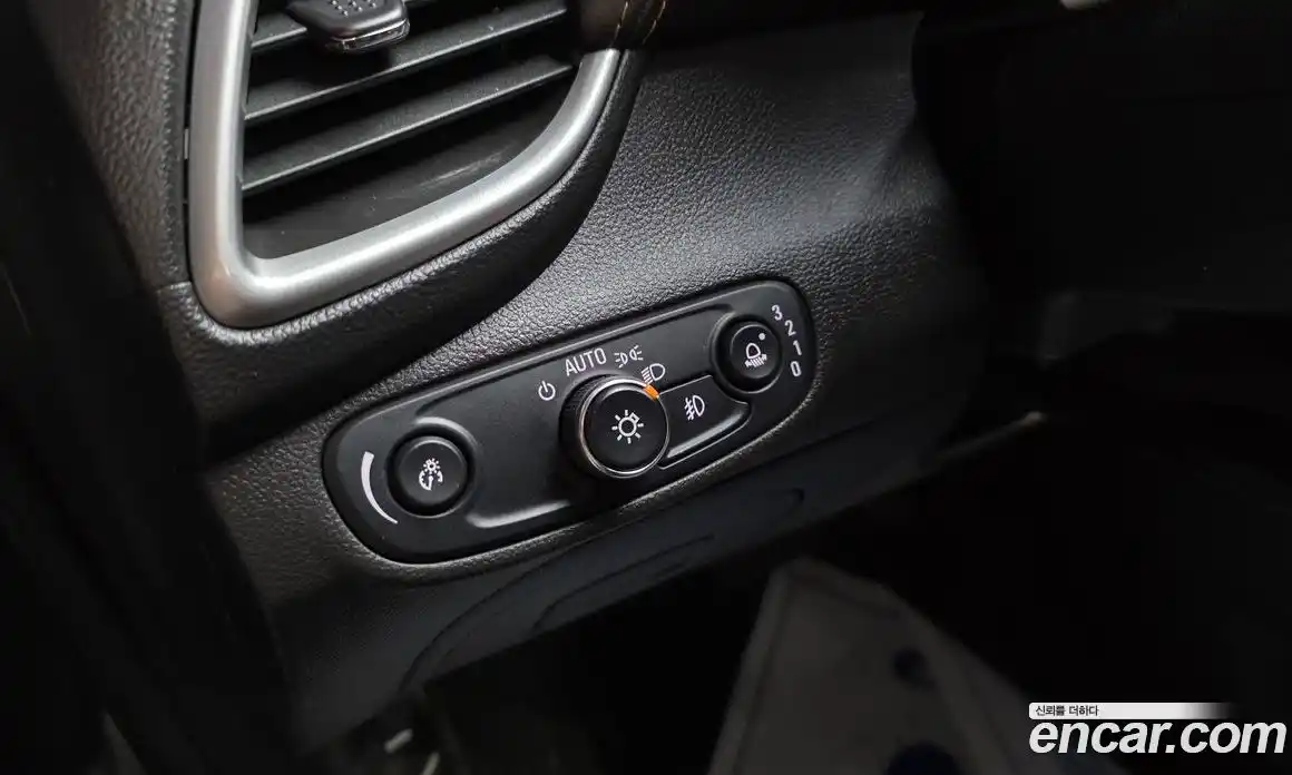 Chevrolet Trax 2017 1.4 Автомат в Москве № 41546, фото 13