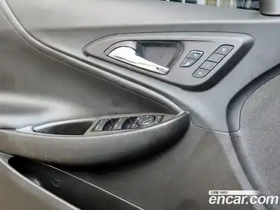 Chevrolet Malibu 2017 2.0 Автомат в Москве № 41765, миниатюра 11