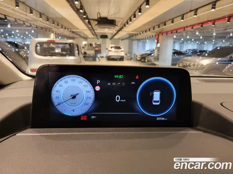 Hyundai Staria 2024 3.5 Автомат в Москве № 43657, фото 7