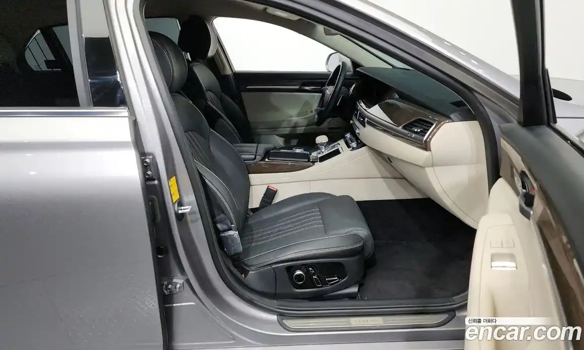 Genesis G90 2020 3.8 Автомат в Москве № 48005, фото 16