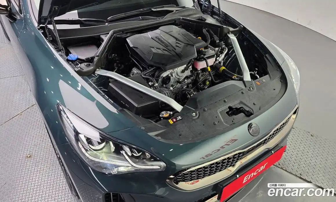 Kia Stinger 2023 2.5 Автомат в Москве № 51782, фото 5