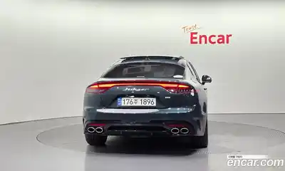 Kia Stinger 2023 2.5 Автомат в Москве № 51782, миниатюра 9