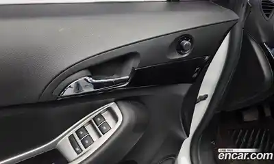 Chevrolet Orlando 2012 2.0 Автомат в Москве № 69769, миниатюра 3