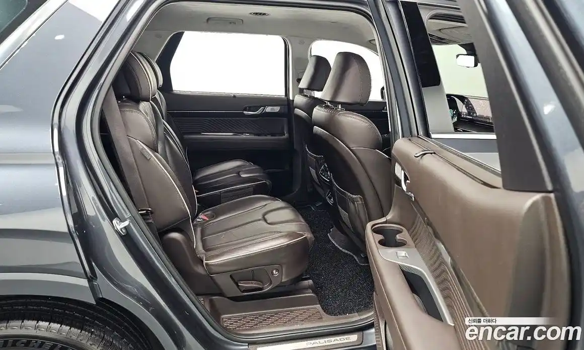 Hyundai Palisade 2023 3.8 Автомат в Москве № 7103, фото 10