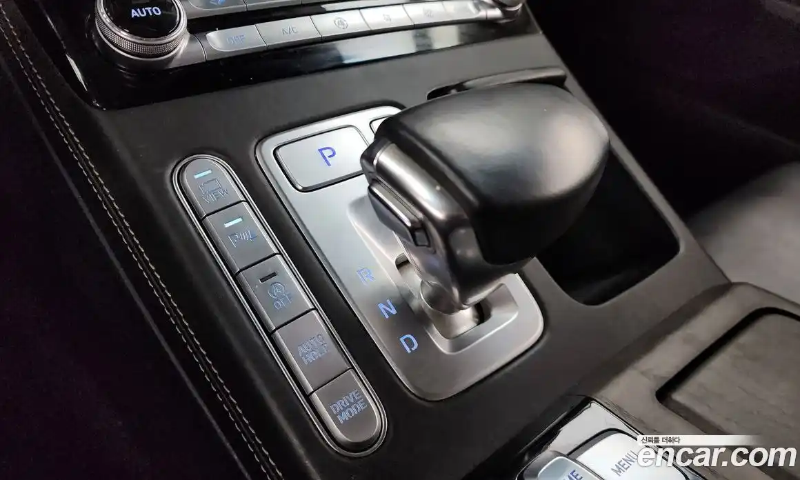 Genesis G90 2019 3.8 Автомат в Москве № 80098, фото 4